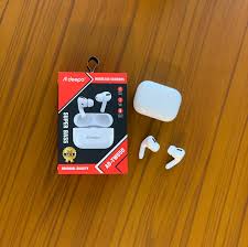 ALDEEPO Original Quality Ear pods Super Bass Bluetooth AD-TW650.True Wireless Earbuds