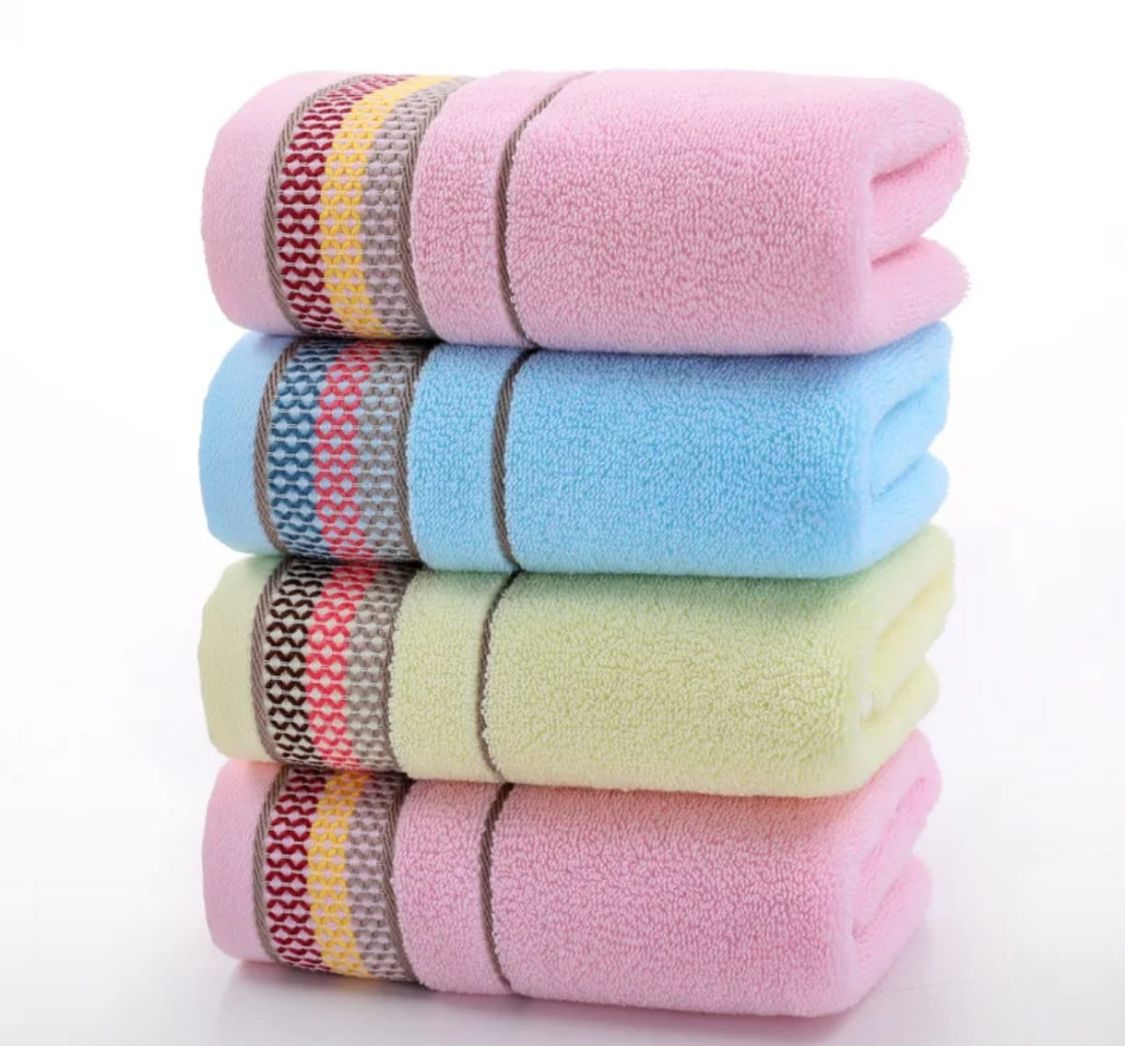‼️New in‼️ Super Absorbent Coral Fleece Kitchen Towels – Perfect for Every Kitchen! 😍 Super absorbent, ultra-soft coral fleece kitchen towels designed to make cleaning a breeze! Av