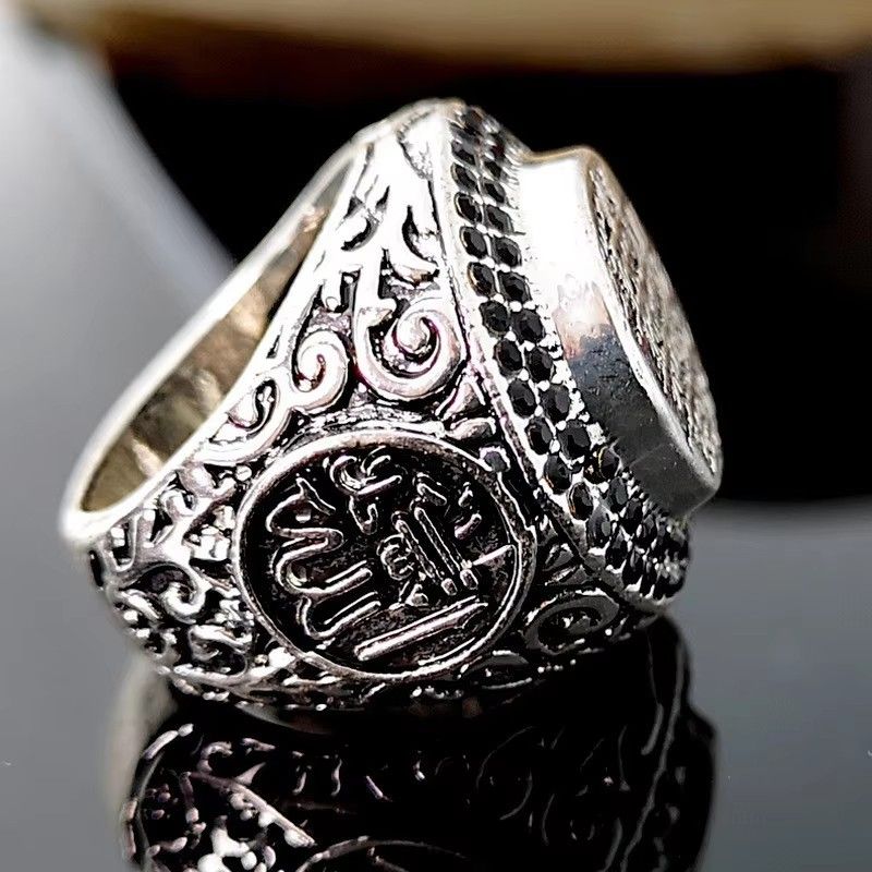 Big Rings for Men/Women Anti Silver Color Punk Male Rings Carved Pattern Black Stone Daily Wear Gothic Jewelry
