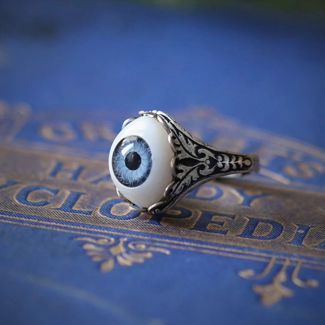 Big Blue Evil Eye Skull Claw Rings for Men Women Vintage Antique Silver Plated Gothic Punk Rock Grunge Finger Jewelry