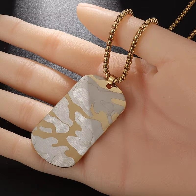 Stainless Steel Camo Square Tags Pendant Necklace Street Style Dog Tags Chain Jewelry for Men and Women Diy Fashion Jewelry