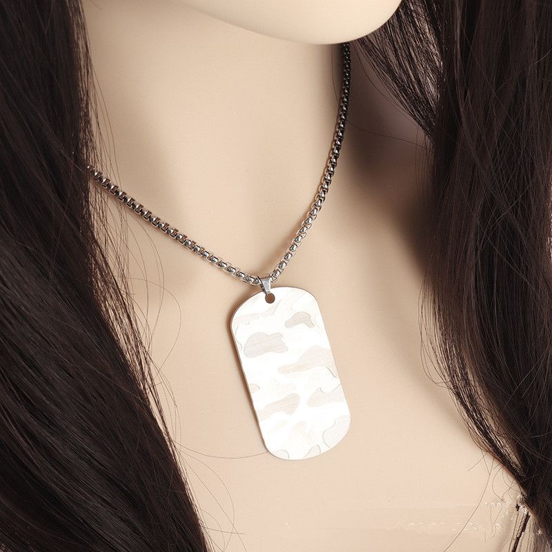 Stainless Steel Camo Square Tags Pendant Necklace Street Style Dog Tags Chain Jewelry for Men and Women Diy Fashion Jewelry
