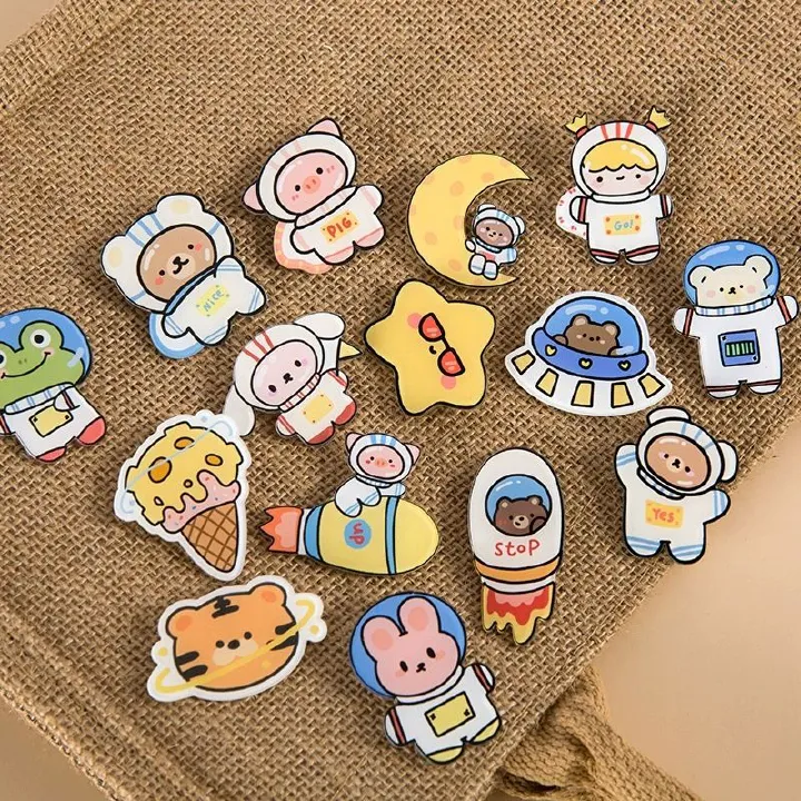 15 pieces of kawaii cartoon animal acrylic pins and aesthetic brooches for children's bags, backpacks, hats, jackets, backpacks, and backpack accessories.