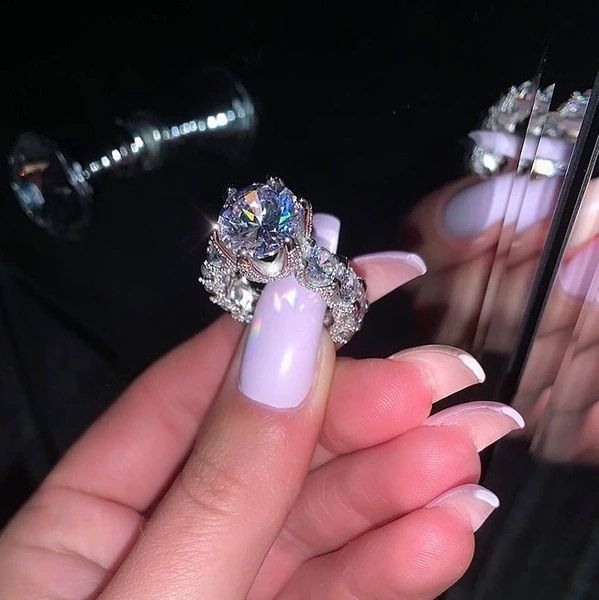 New Arrival Women's Ring Zircon Inlaid Female Couple Proposal Engagement Wedding Ring Luxury Jewelry for Women Wholesale