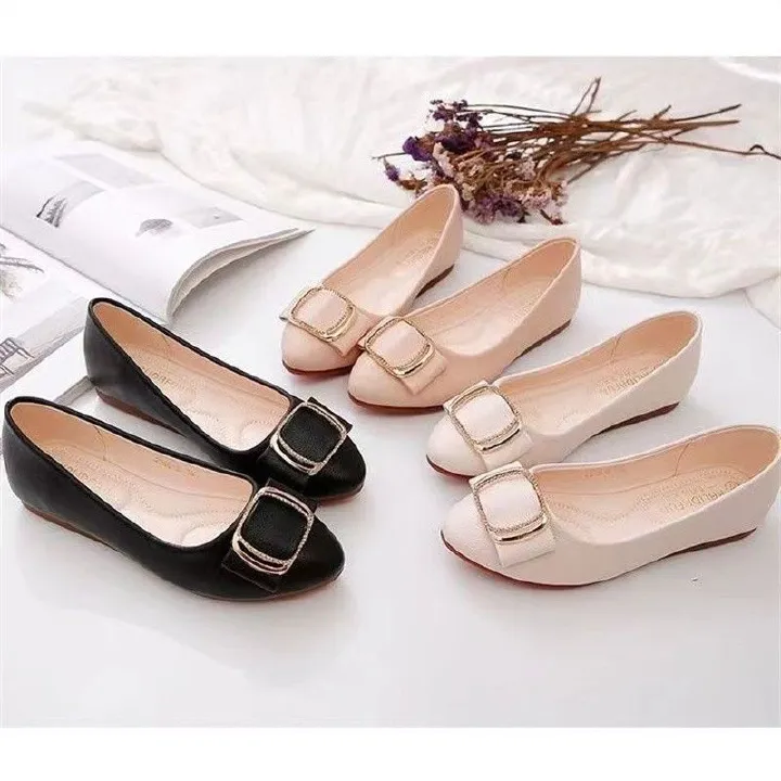 Factory outlet Wholesale ladies shoes cheap comfort soft insole women pumps shoes ballerinas PU leather summer flats for women