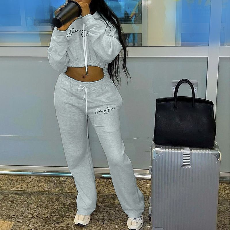 Halter Cropped Top Women 2 Piece Set Autumn Winter Mujer Sports Casual Tracksuit Hoodie Coat and Sweatpants Set for LadyTwo-Piece Outfits