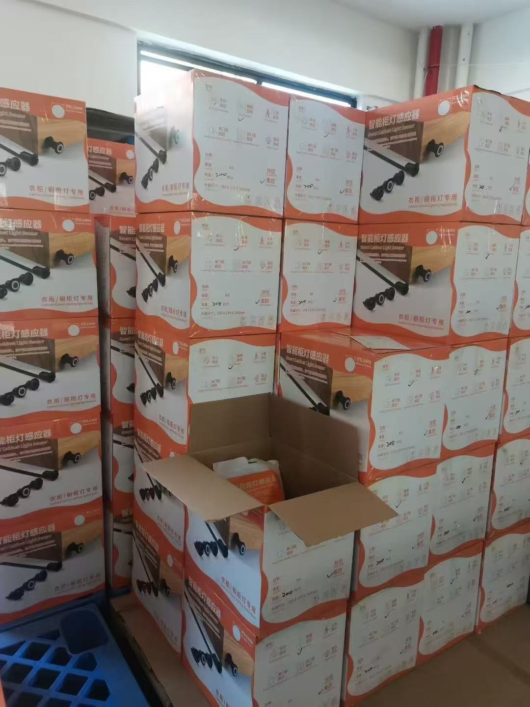 12V-24V Centralized Touch Control Cabinet Light Switch Touch Sensor Switch for LED Cabinet and Kitchen Lighting