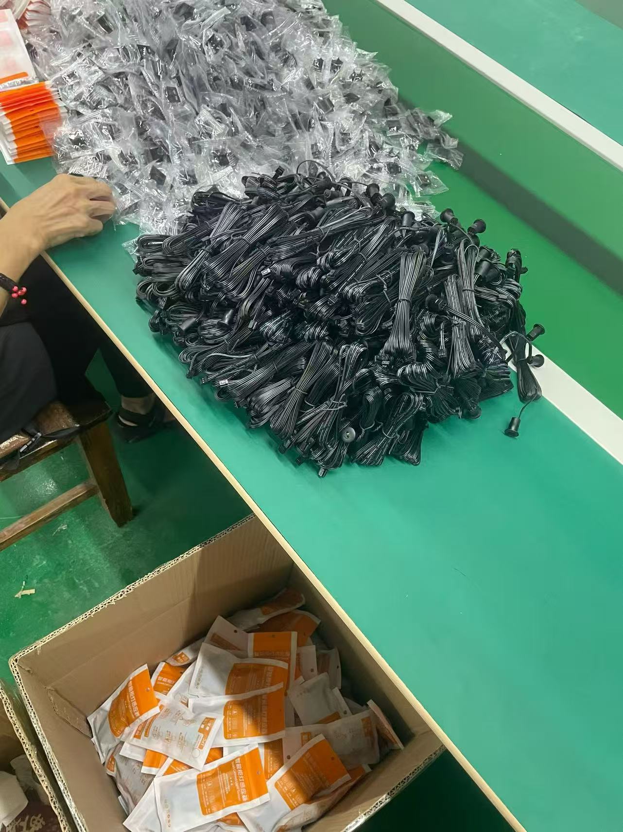 12V-24V Centralized Touch Control Cabinet Light Switch Touch Sensor Switch for LED Cabinet and Kitchen Lighting