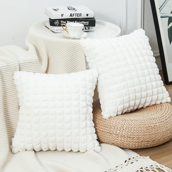 Set of 2 Super Soft Plush Faux Fur Throw Pillow Covers, Plaid Texture Modern Luxury Decorative Pillow Case Cushion Cover for Home Decor Sofa Couch Bed Livingroom.