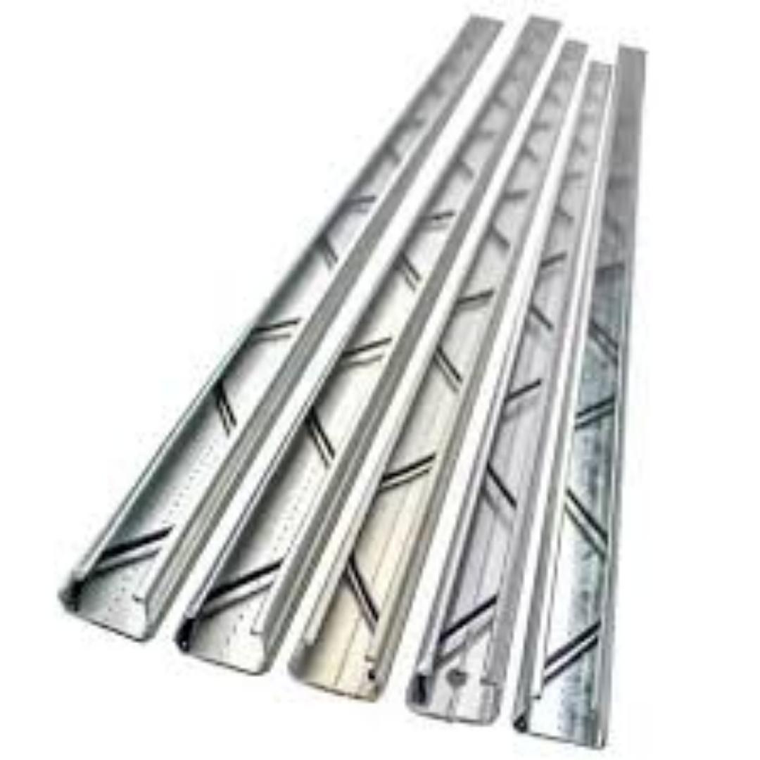 Efficient Zigzag Wire for Polyfilm Securing....A little investment to save for the future ...Get yourself our high quality agricultural profile and zigzag wires