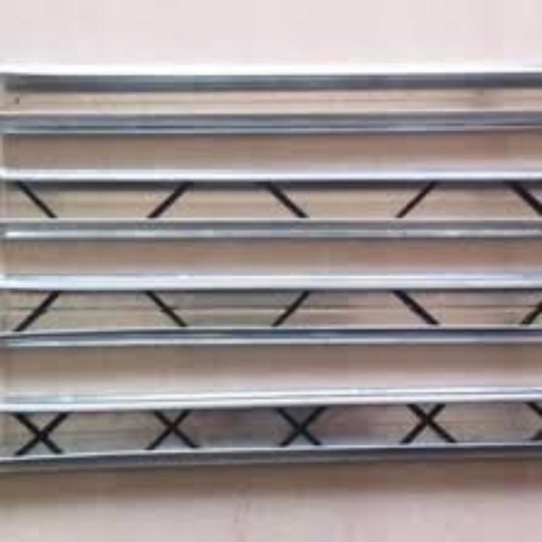 Efficient Zigzag Wire for Polyfilm Securing....A little investment to save for the future ...Get yourself our high quality agricultural profile and zigzag wires