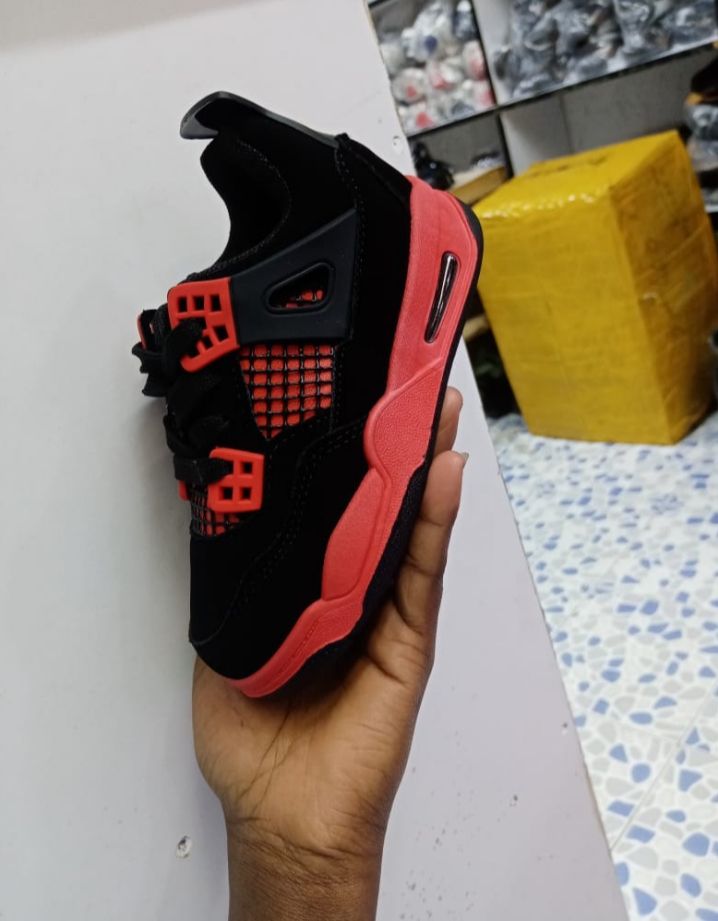 JORDAN 4⚡ High quality J4 unisex sneakers⚡ 🔥❤️‍🔥 very cute looking 🥰unisex jordan women/men original sneakers⚡✨