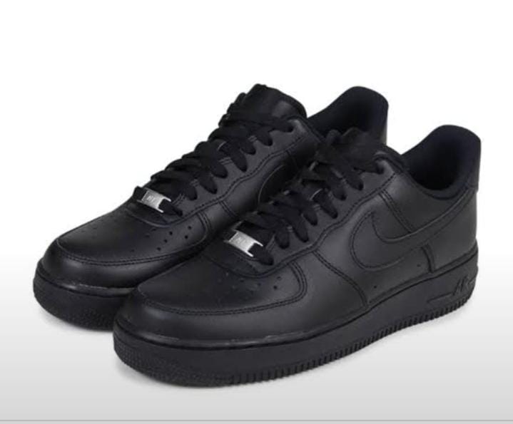 ⚡ORIGINAL ⚡AIR FORCE 1 High quality original fashioned UNISEX mens/womens air force 1 ❤️‍🔥 very cute 🥰 and original leather sneakers, available pure/ shining white ,black
