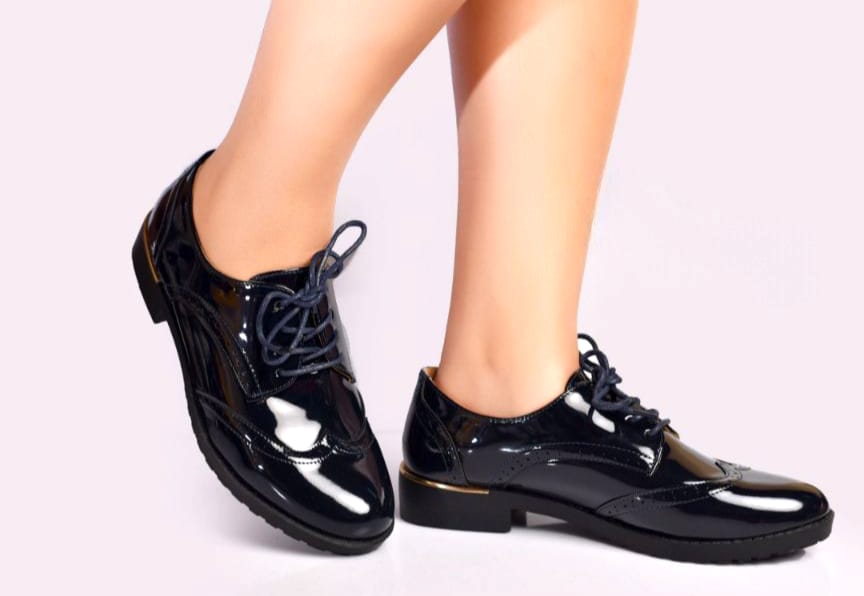 BROGUES,WEDGE⚡Original high quality official ladies ,women flat shoes all sizes❤‍🔥ladies boyfriend classic block heel raced women flat shoeswomen all seasons black brogues❤‍🔥very cute