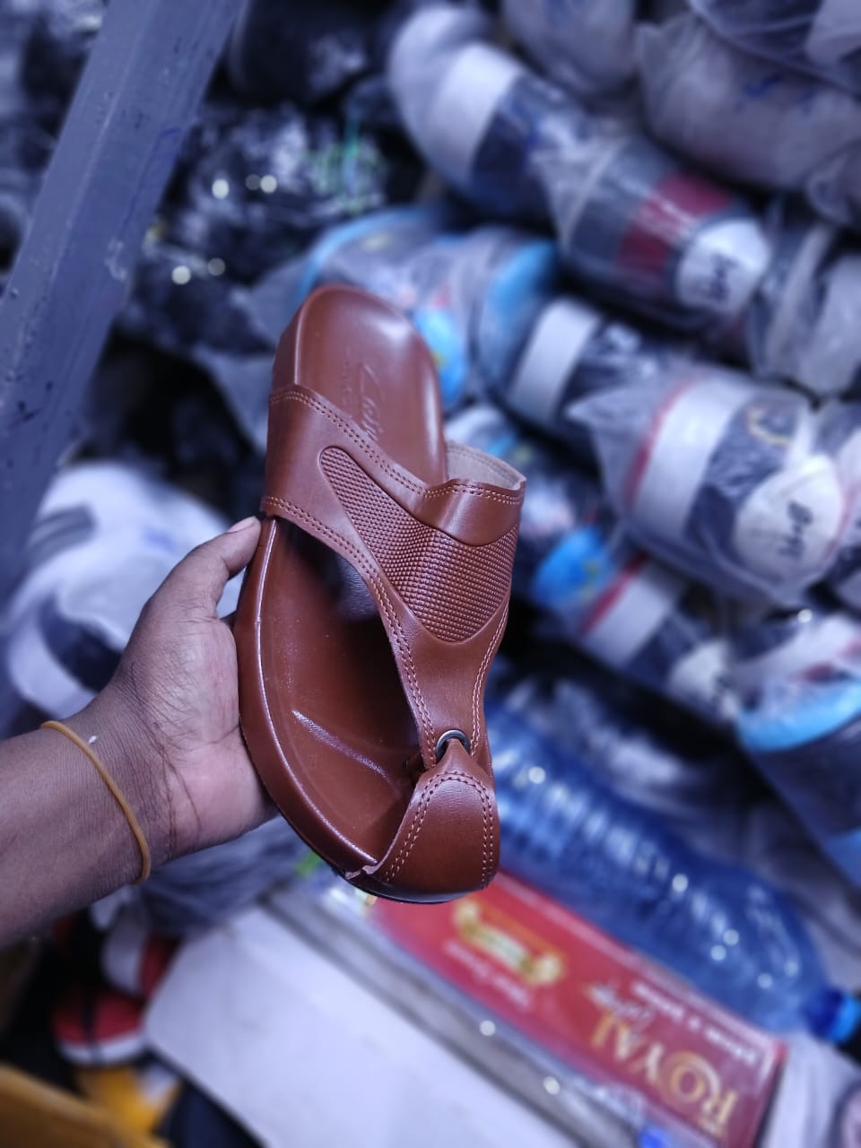 ⚡NEWEST SLIDES⚡ NEW ARRIVALS high quality mens slipers open toe latest leather open shoes⚡ SLIDES for Unisex breathable classic slippers mens slides all season❤️‍🔥 very cute looking 🥰🔥❤️‍🔥