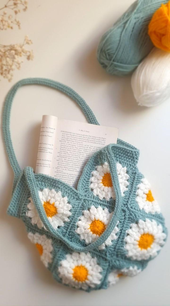 CROCHET KNIT FLOWER TOTE BAG