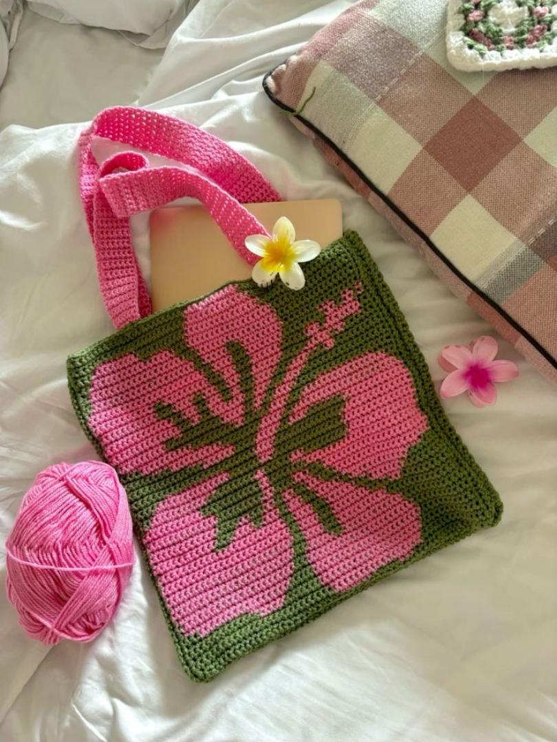 HIBISCUS FLOWER TOTE BAG CROCHET KNIT PURSE