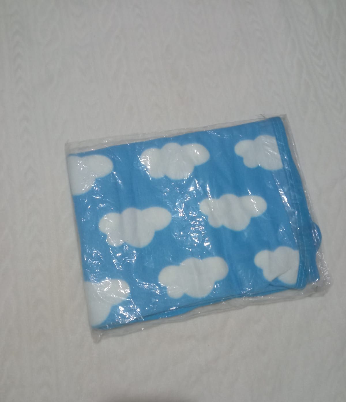 Blue sky white clouds soft throw blanket,Baby Shawl & Warmer | Super-soft Fleece  Wrap  for Sleeping on or  Swaddling & Outdoor Use,light weight