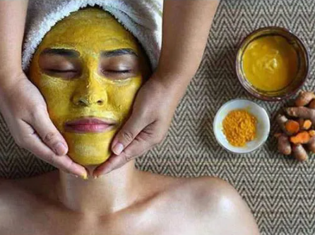 Skin Doctor Tumeric Face & Body Whitening Scrub - 500ml - Natural Care Skin Doctor Whitening Scrub For Face &Body - Tumeric