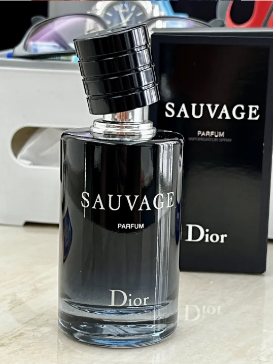 Dior Sauvage Eau De Parfum 100ml Savage La Dior Men's Fragrance known for its Fresh, Woody, and Spicy Savage La Dear Perfume