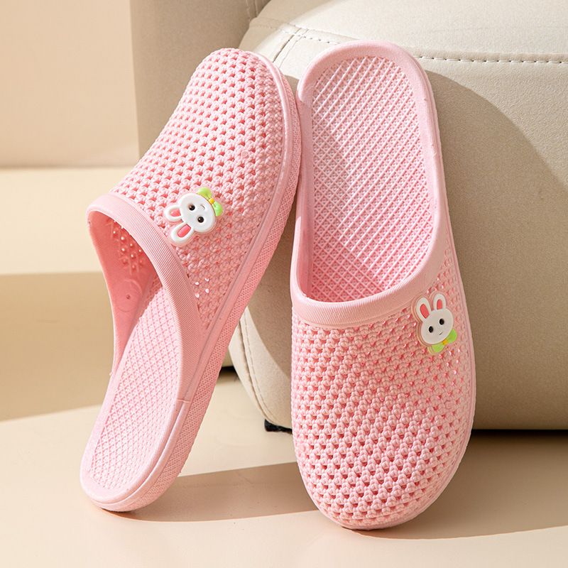 Women's Slippers Flip Flops summer women Shoes 2024 Fashion Cutout Flat Heel Slides indoor Antislip Ladie Sandals Beach Slippers
