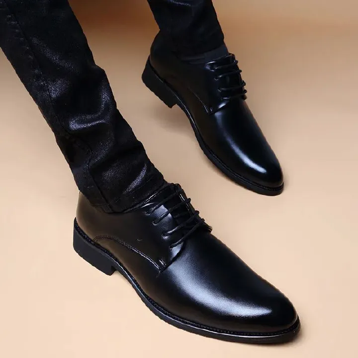 New men's formal leather shoes breathable black business casual shoes British style student soft leather men's shoes