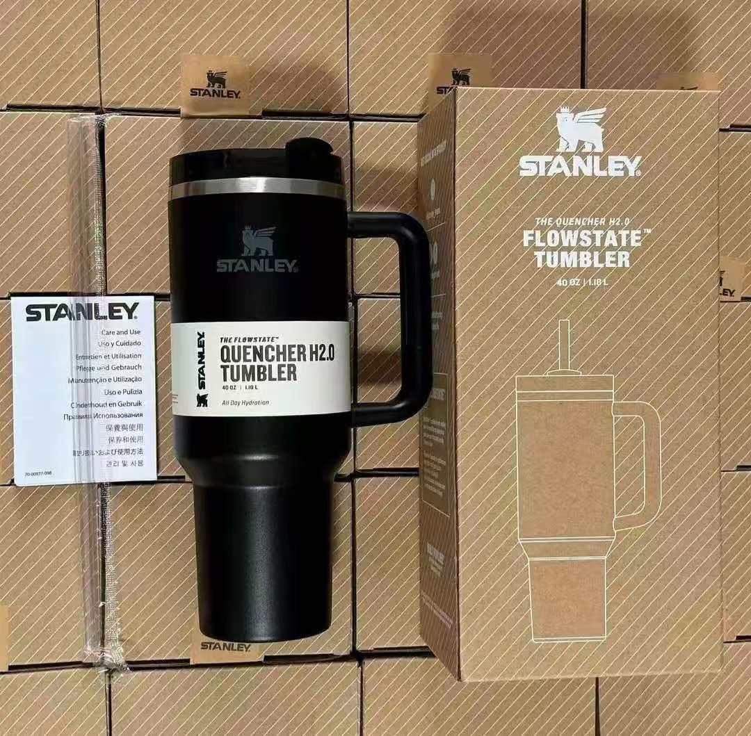 ♨Original Stanley tumbler
▪Branded with Stanley logo
▪Capacity 1.2L
▪Stainless Steel Tumbler with Handle &  Straw Lid,
▪Keeps Drinks hot and Cold up to 12hrs 
▪100% Leakproof Bottle for Water