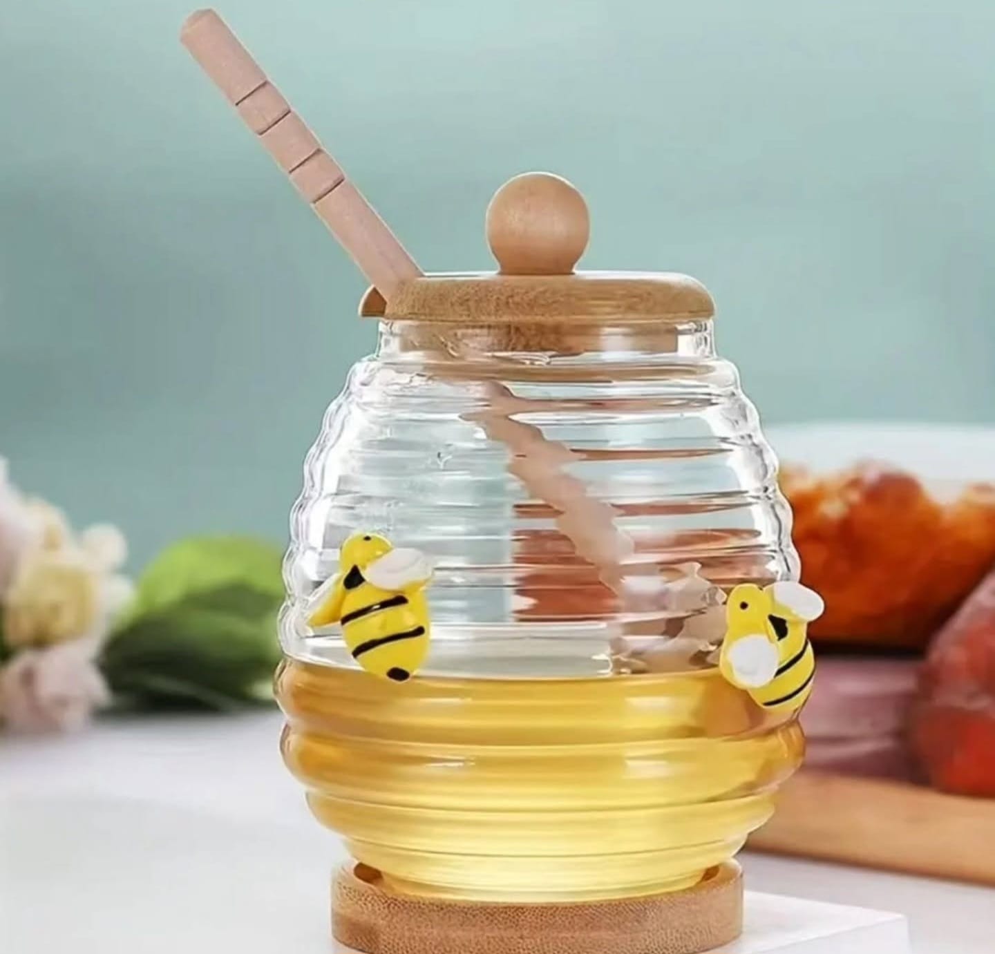 glass honeycomb tank kitchen tools honey storage 
container with dipper and lid honey bottle

✴Honey canister container lid and stiring rod 

✴High Borosilicate glass with bamboo.

❇Capacity 420 ML