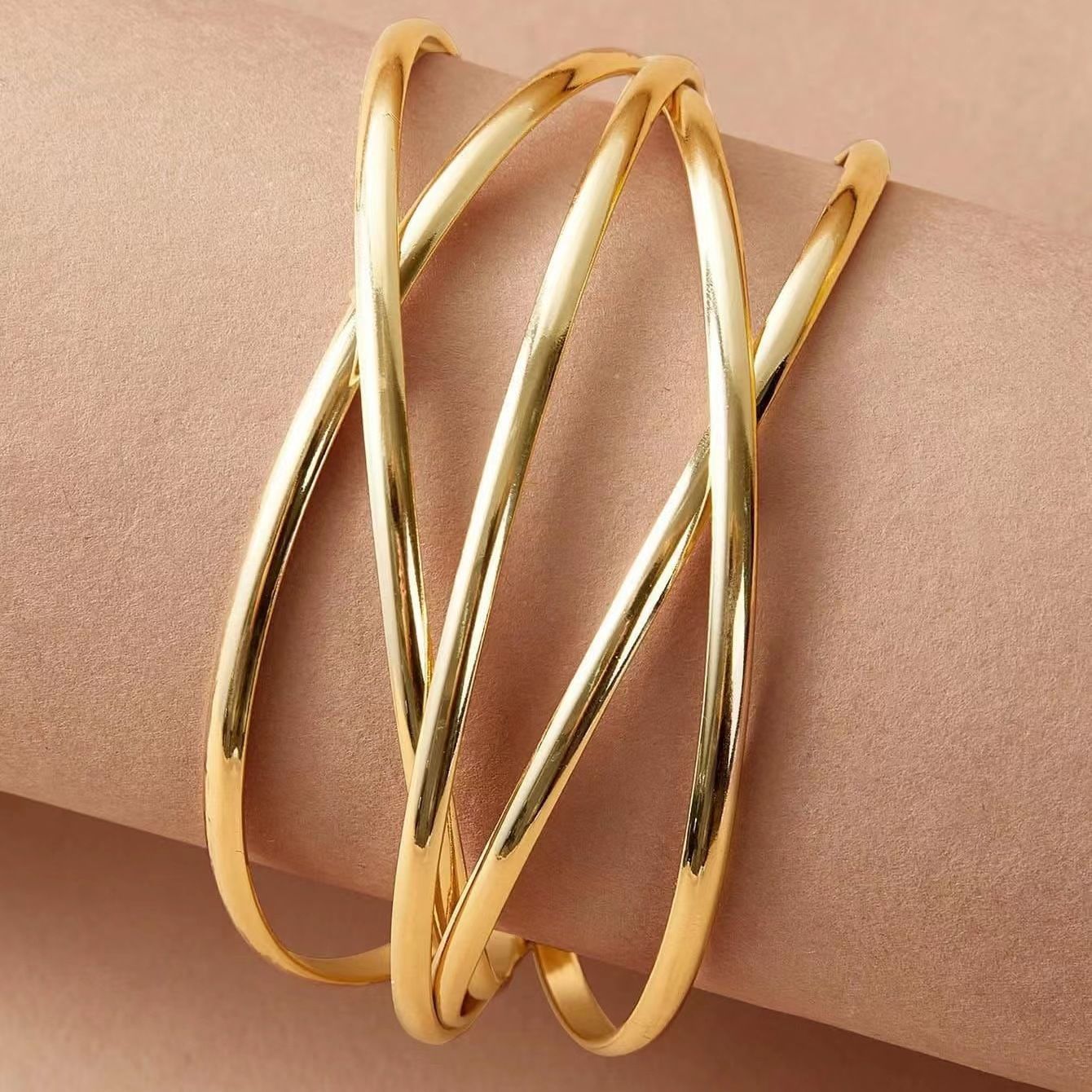 Jewellery bracelet, Fashionable and minimalist open alloy cross bracelet