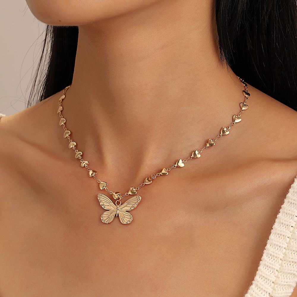 Jewellery necklace, Vintage love clavicle fashion temperament butterfly pendant necklace