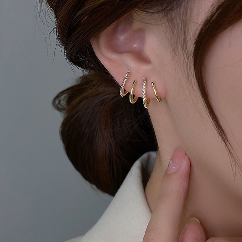 Jewellery earring, Small fresh diamond-set earrings
