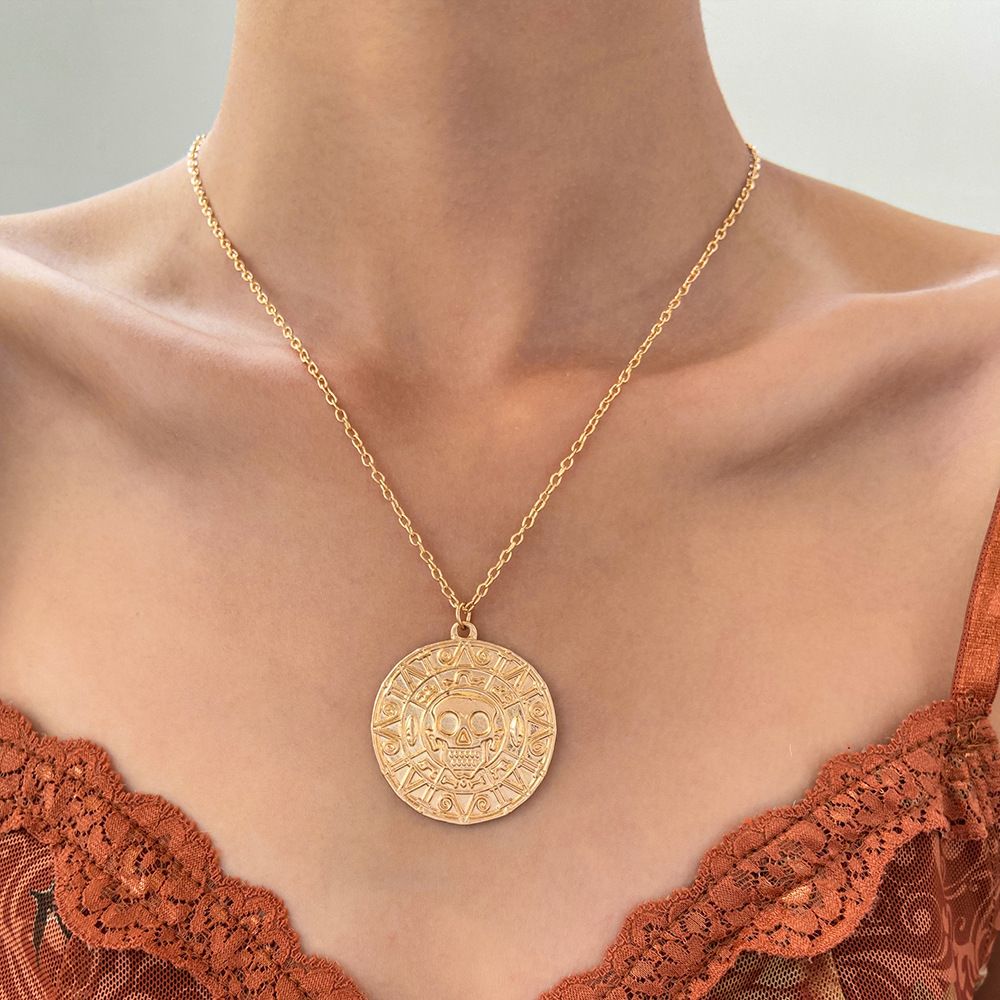 Pirates of the Caribbean Aztec Gold Coin Chain Men's Skull Necklace Pendant