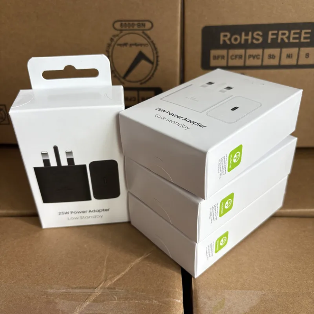 SAMSUNG ADAPTER 25W 
FAST CHARGING ADAPTERS