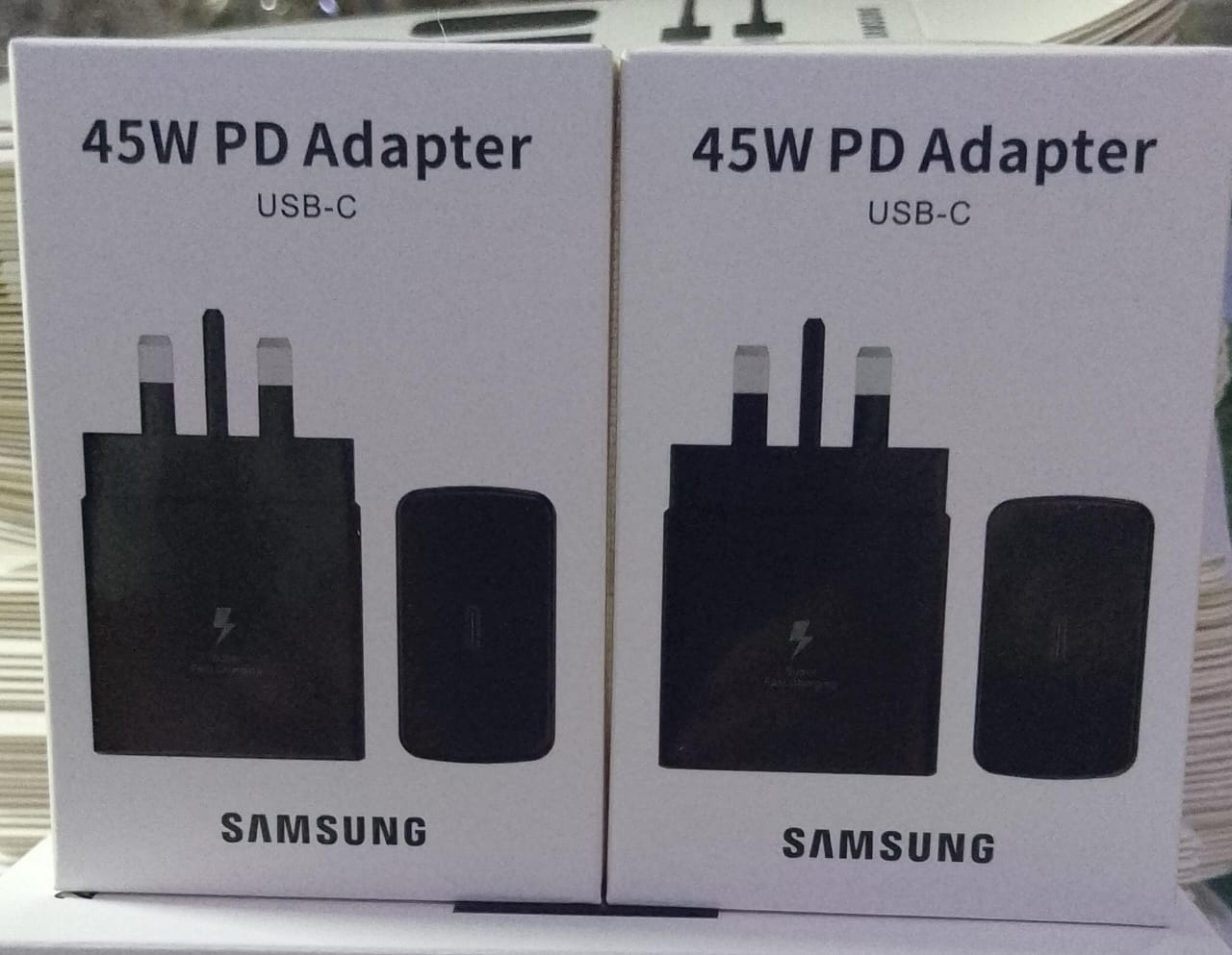 SAMSUNG FAST ADAPTER 45W
SUPER FAST
