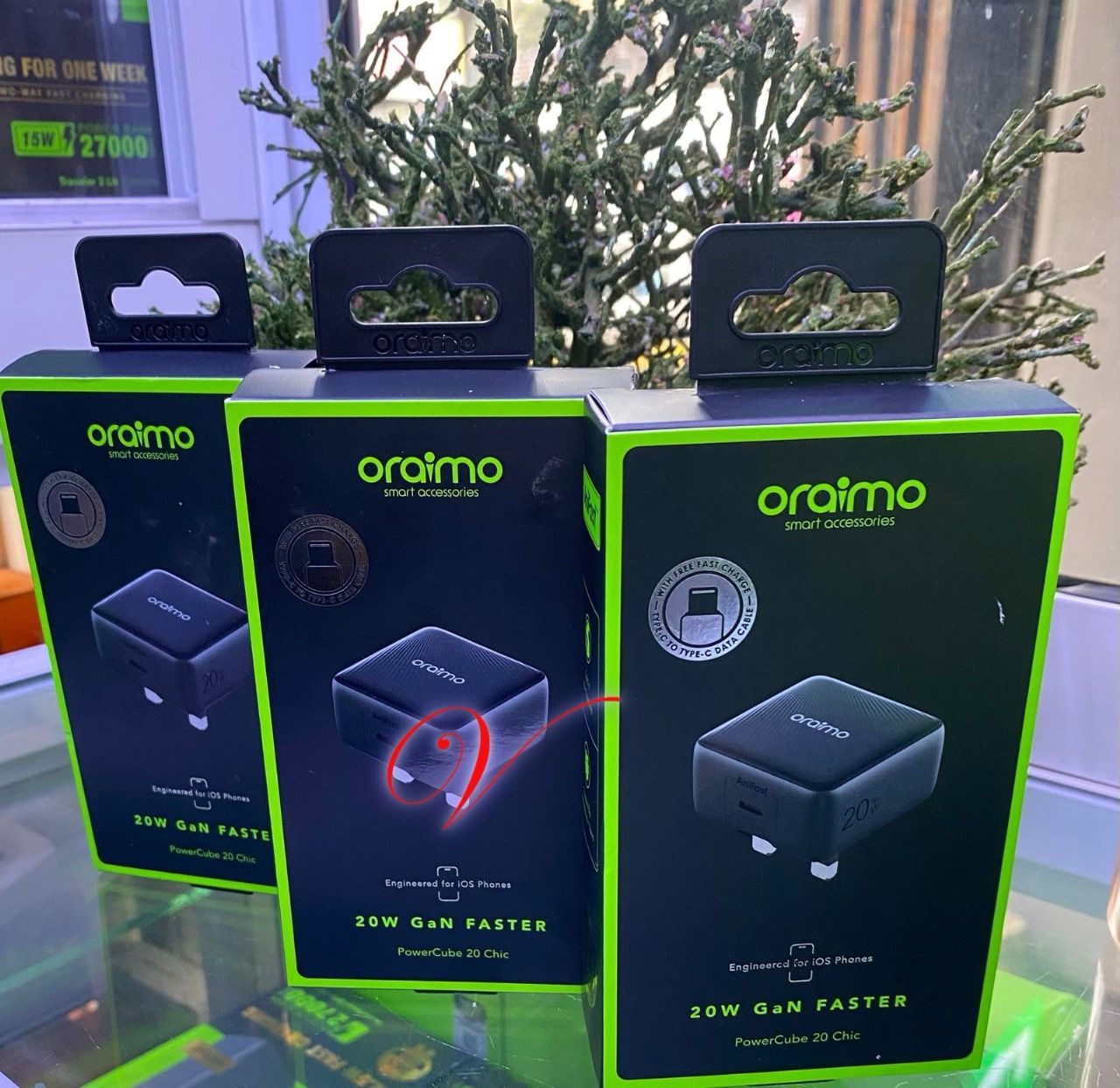 Oraimo PowerCube 20 Chic 20W GaN Wall Charger Kit – Fast Charging with Type-C to Lightning Cable, Compact and Durable