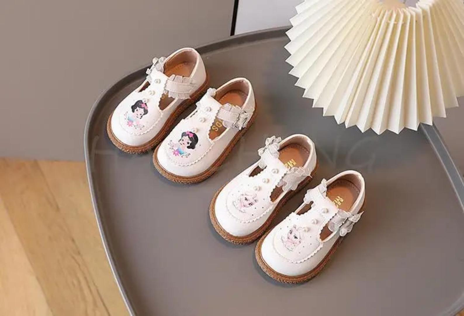 Elsa & Dora  Girls' stylish Shoes