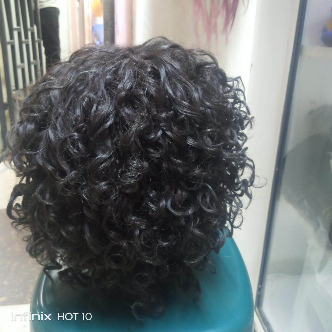 Fridge semi human water curl wig