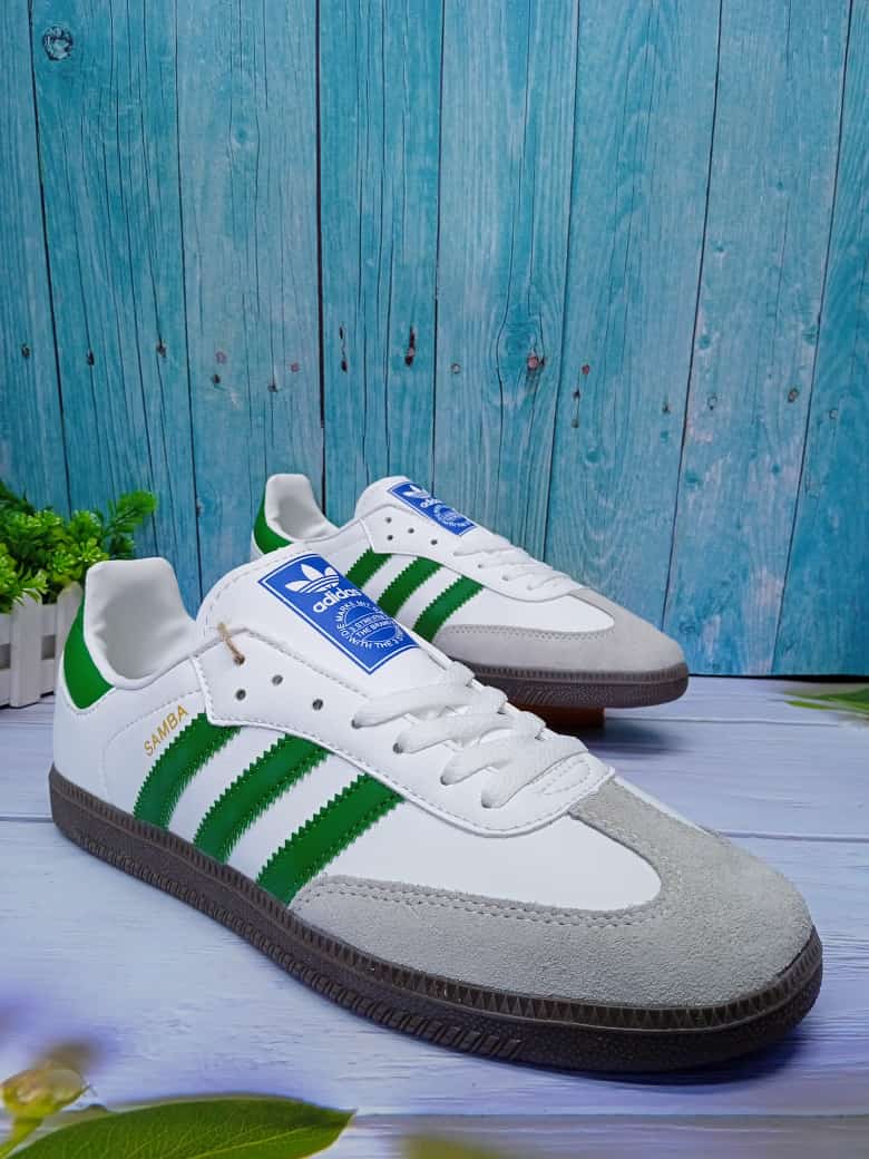 Samba stylish, fashionable ComfortableSneakers for men, gentlemen gents, women /ladies unisex, casual, smart sneakers