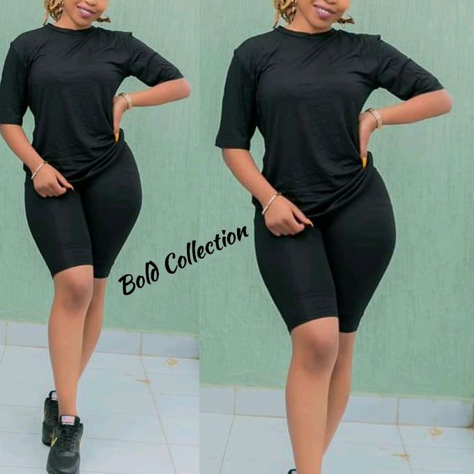 Fashion 4pcs Ladies Biker Shorts/Yoga Short/ Gym Shorts- Black.