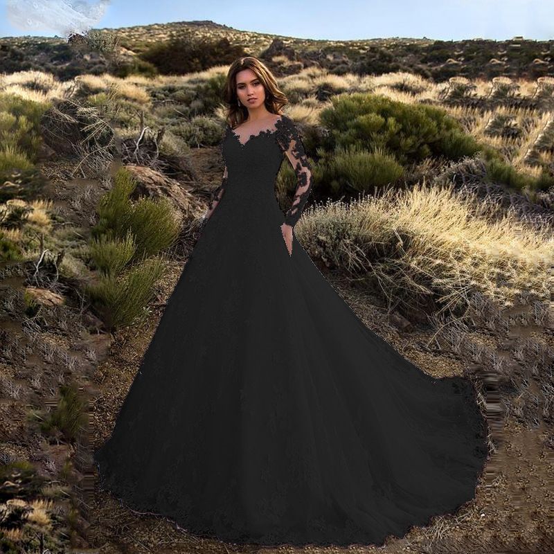 Elegant and beautiful European and American women's dress long sleeved solid color perspective lace bridal wedding dress