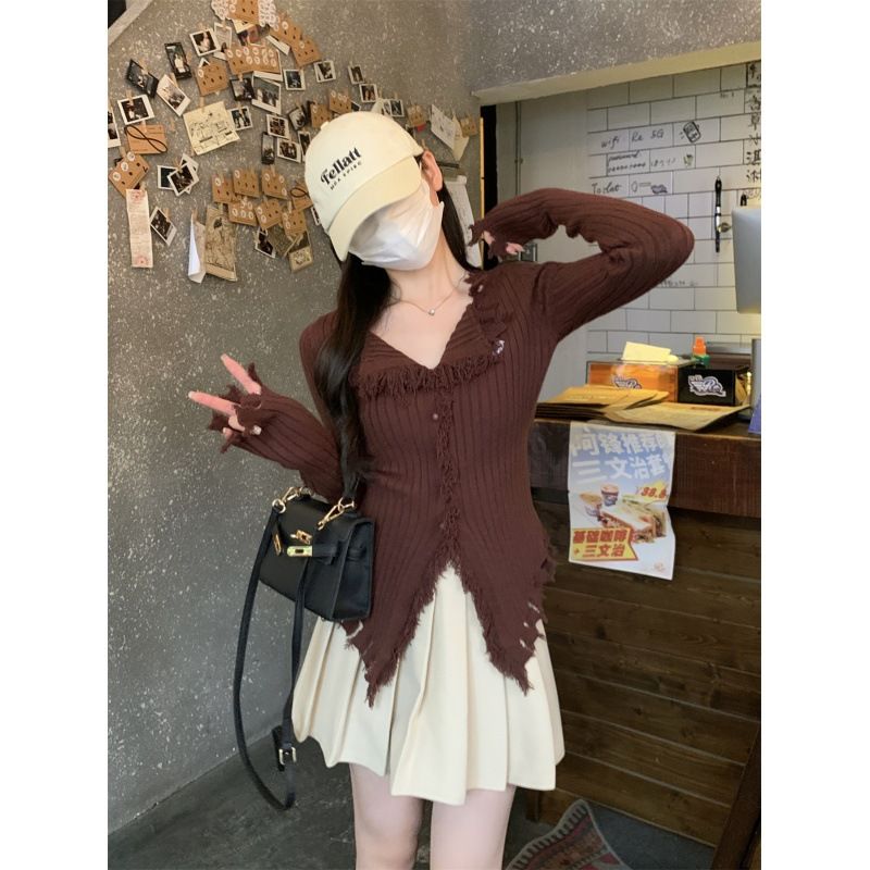 Pure desire style design, fringed V-neck sweater, women's autumn and winter new style, slim fit and slimming, niche and unique