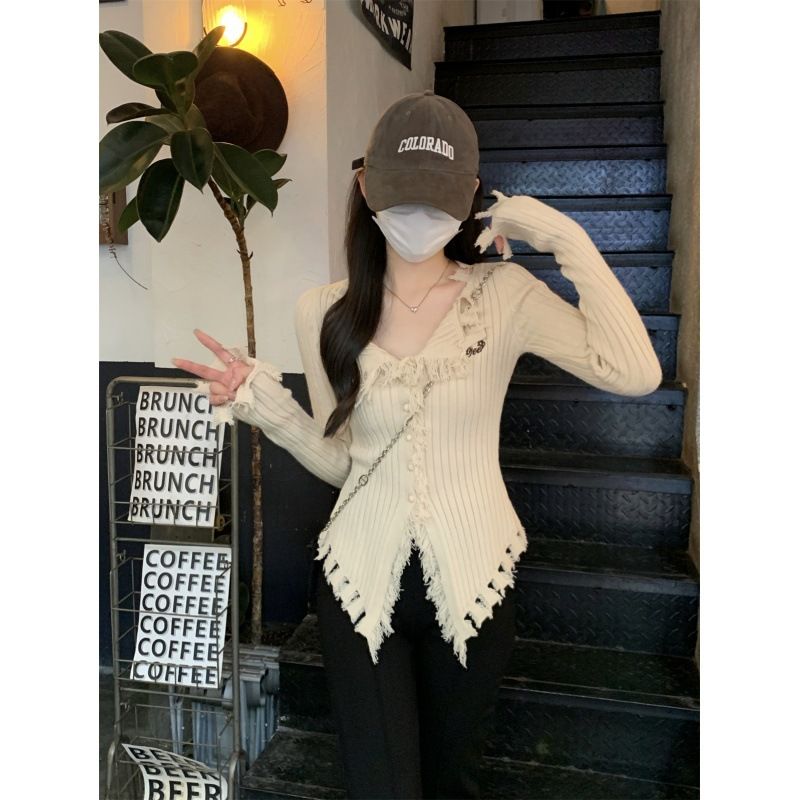 Pure desire style design, fringed V-neck sweater, women's autumn and winter new style, slim fit and slimming, niche and unique