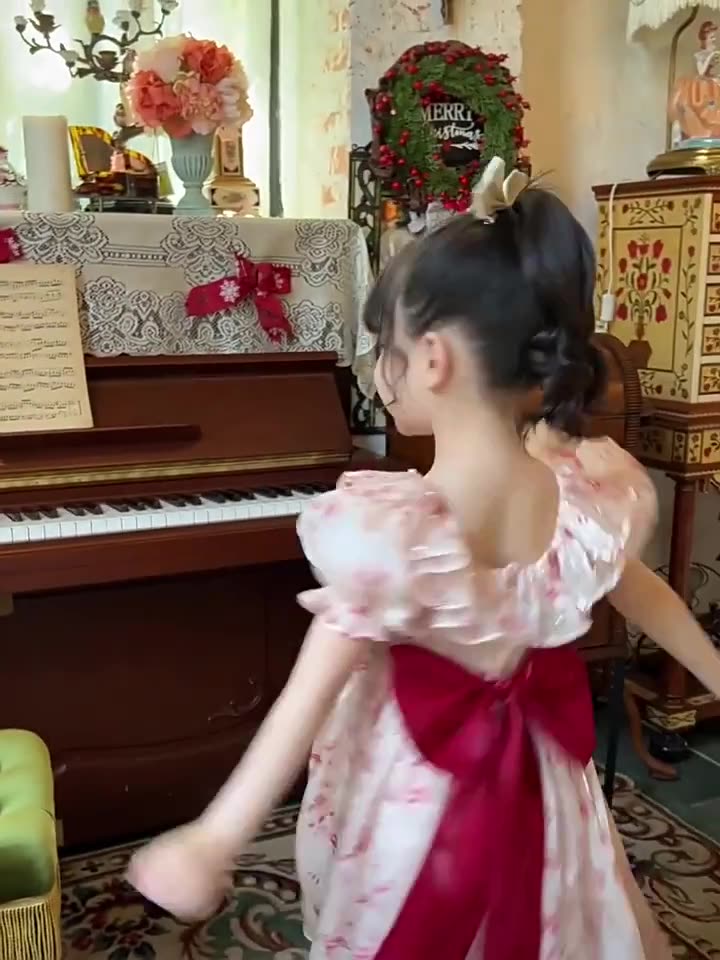 Girls' dress, summer dress, western-style children's internet famous bubble sleeve princess dress, girls' floral chiffon dress