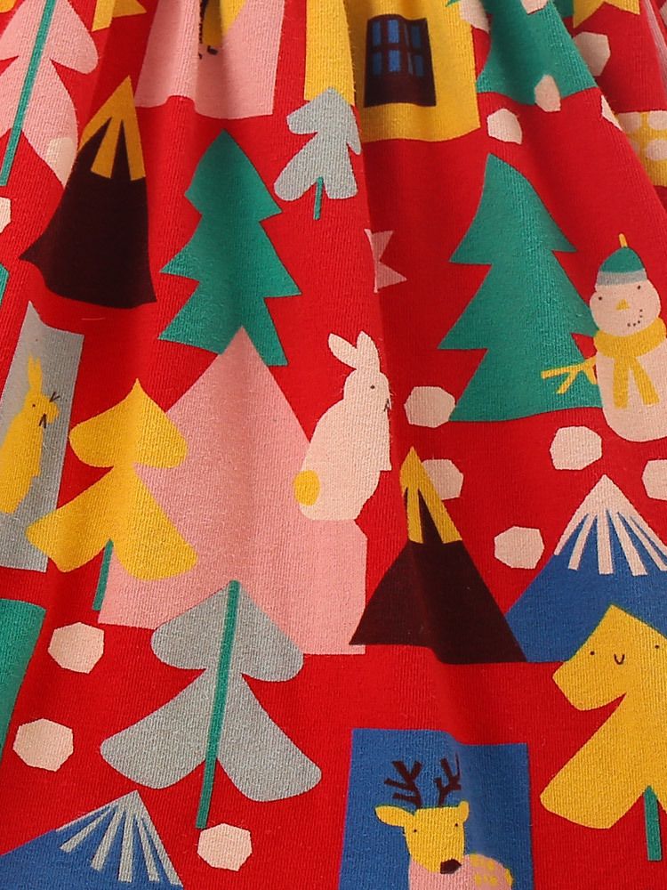 New autumn dress for girls, casual round neck long sleeved for children
Wearing a princess dress