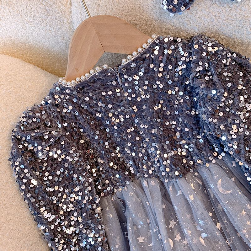 Girls' winter dress with velvet princess dress, children's treasure super fairy sequin dress, versatile long sleeved mesh dress