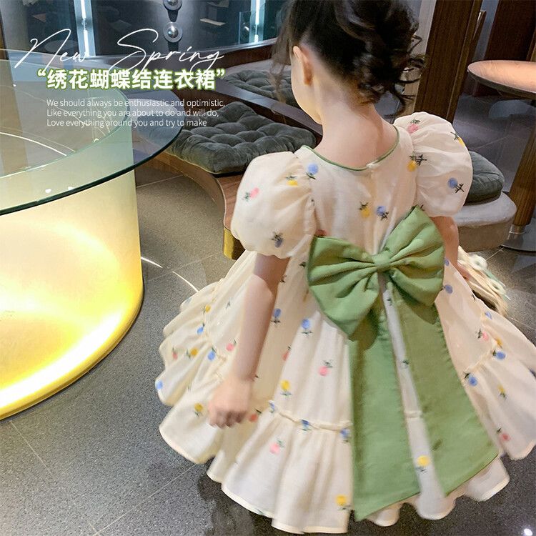 Girls' dress 2024 summer outfit new children's stylish embroidered bow short sleeved girls' floral princess dress