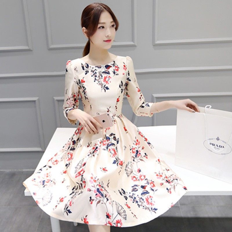 Spring and summer Korean version new seven quarter sleeve mid length dress with temperament base and slim fit A-line skirt
