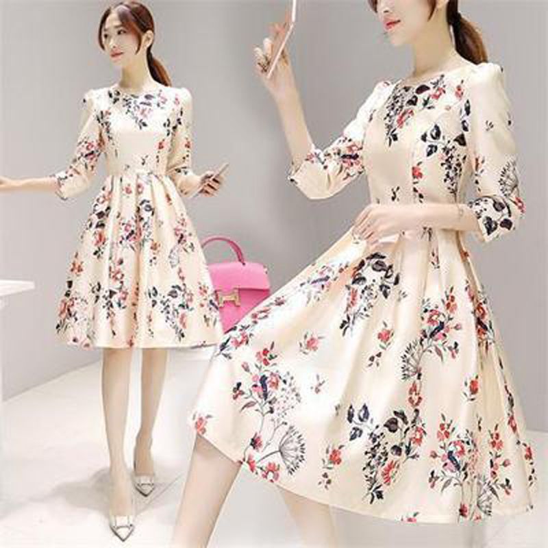 Spring and summer Korean version new seven quarter sleeve mid length dress with temperament base and slim fit A-line skirt