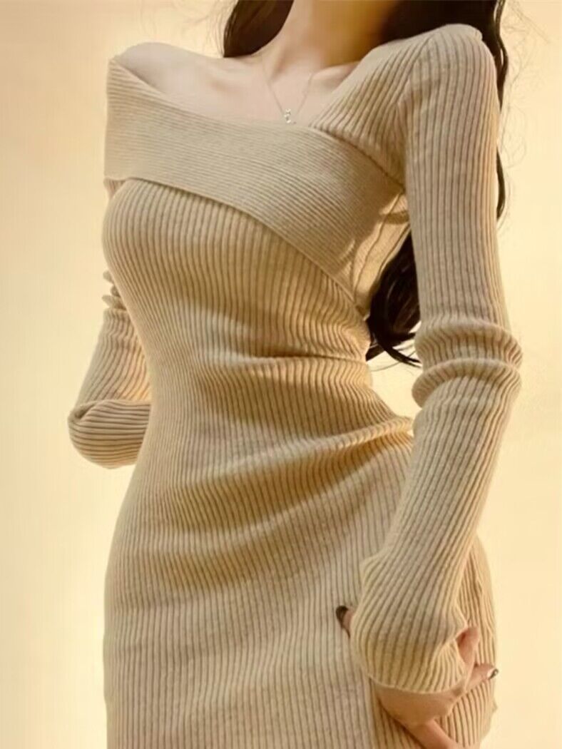 New Spring Women's Pure Desire Wind Spicy Girl Dress, Sister Wind Bag Hip Skirt, with a High Quality Charm