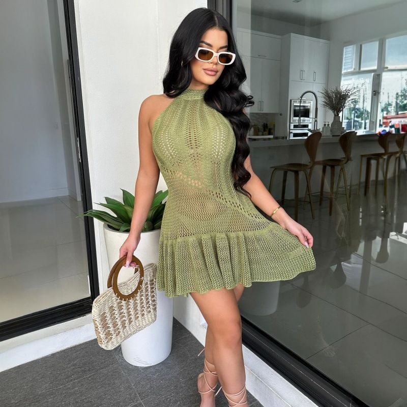 European and American women's 2024 summer new solid color sleeveless hanging neck backless knitted dress